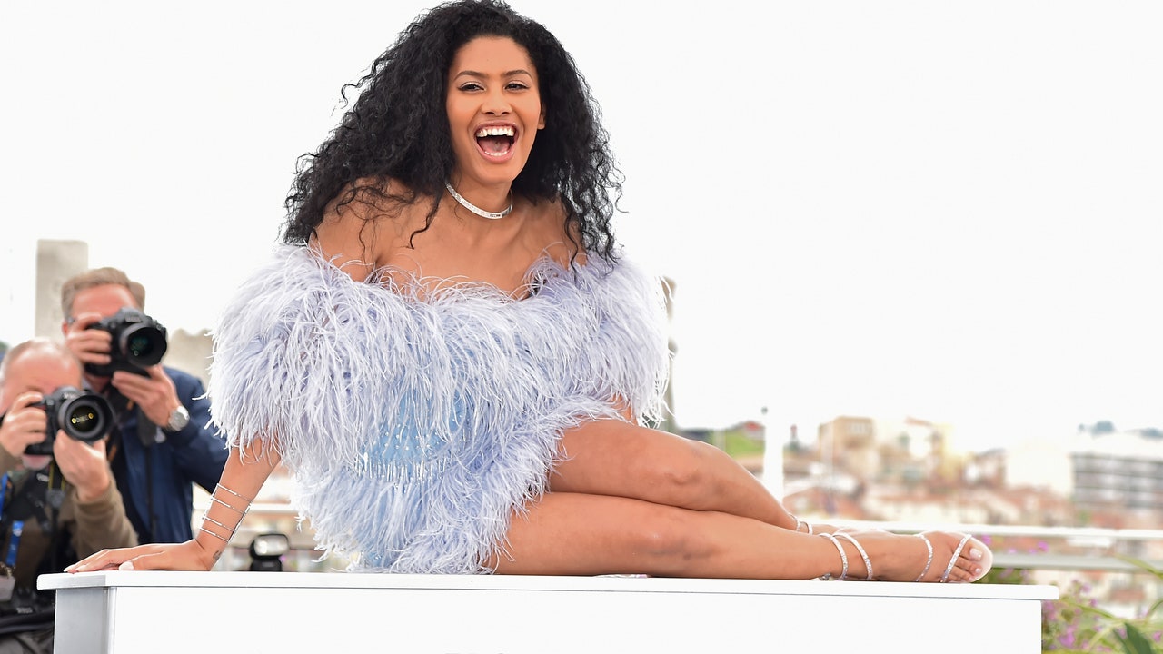 Leyna Bloom Is the First Transgender Model to Cover the ‘Sports Illustrated’ Swimsuit Issue