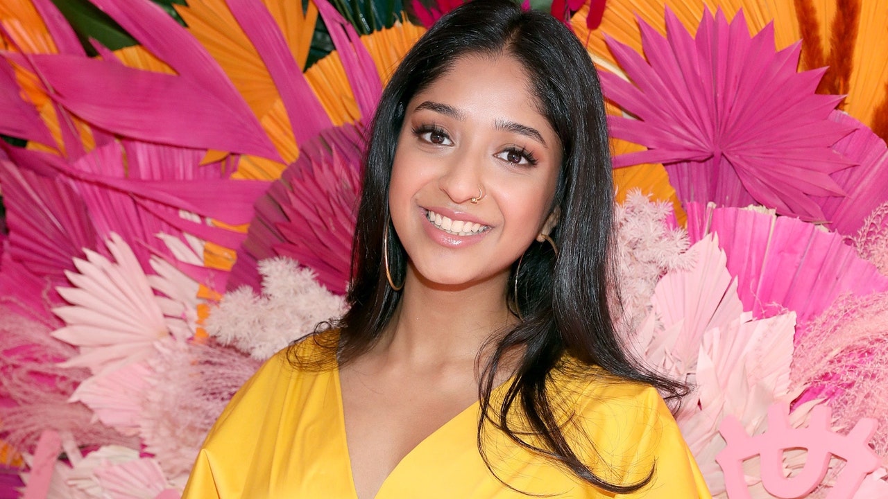 Maitreyi Ramakrishnan Says This $21 Eyeliner Is the Most Precise